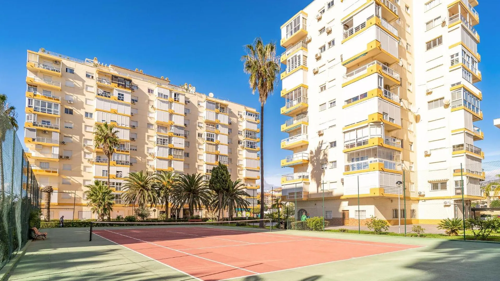 Beautiful Apartment In Málaga